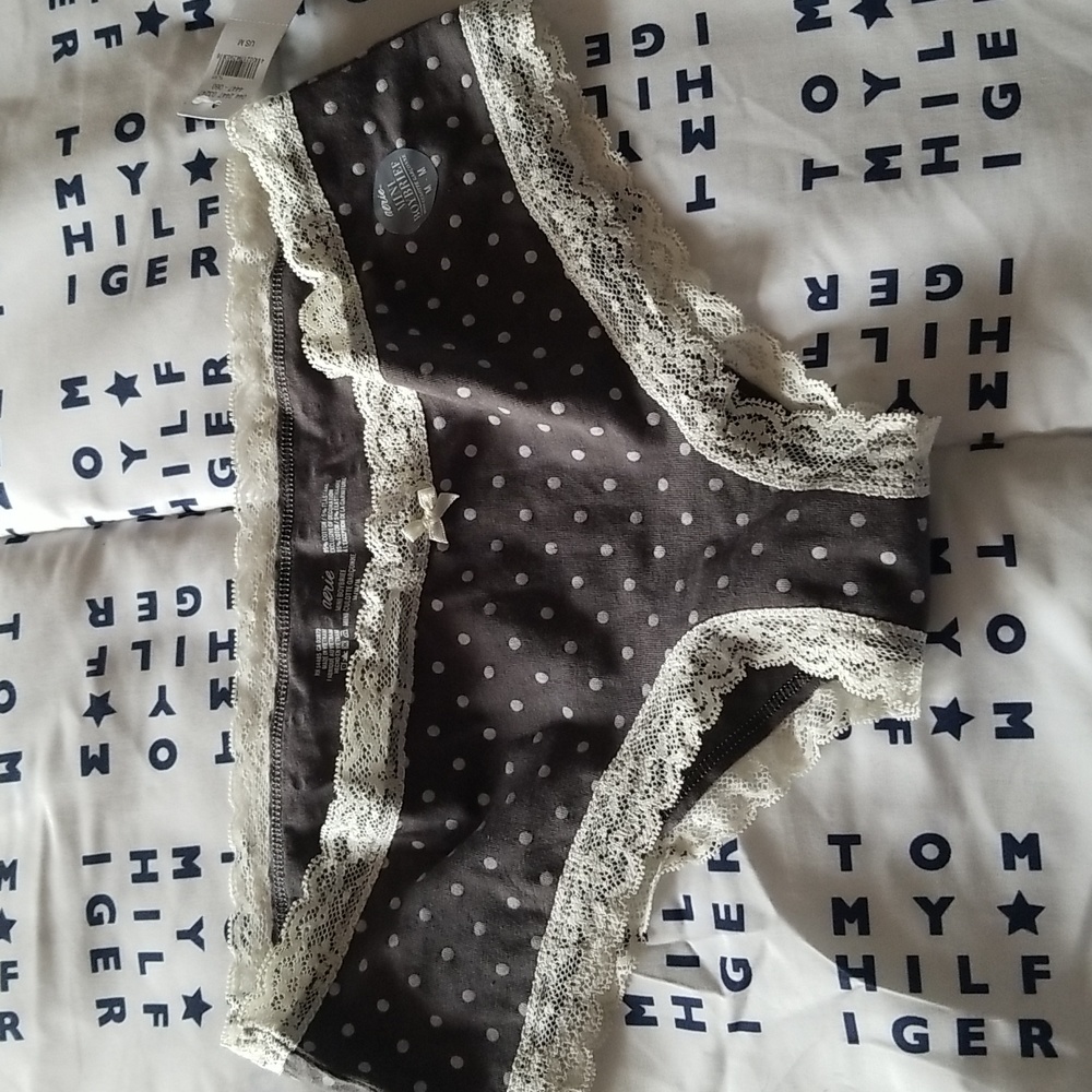 Panties - Picture 2 of 2
